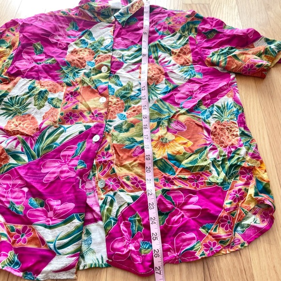 Vintage Pink Tropical flower Button Down - Picture 9 of 13